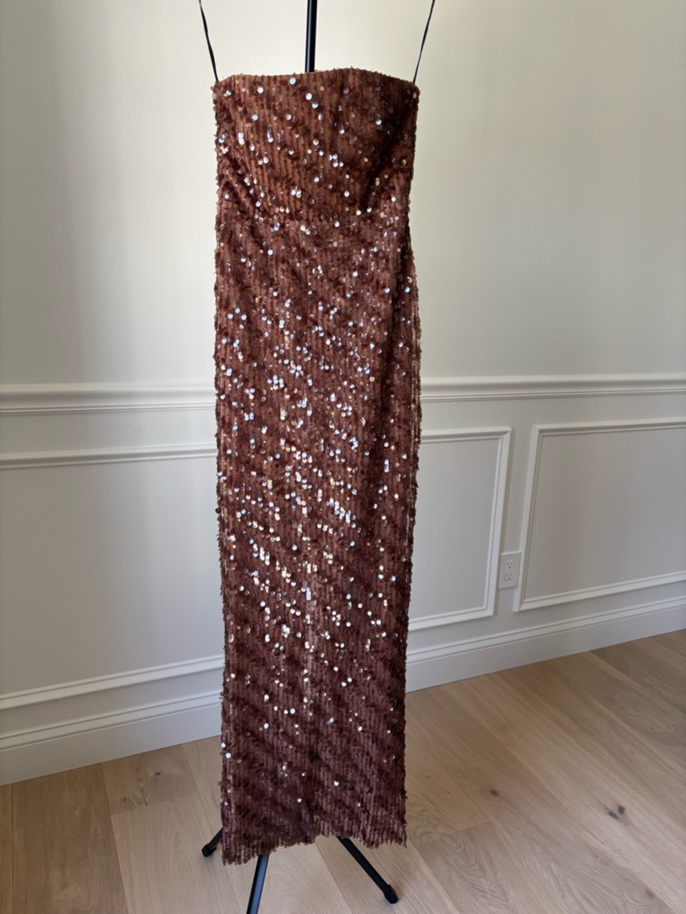 Camila Coelho Strapless Sequin Maxi Dress in Brown. SIZE XXS - Picture 5 of 10